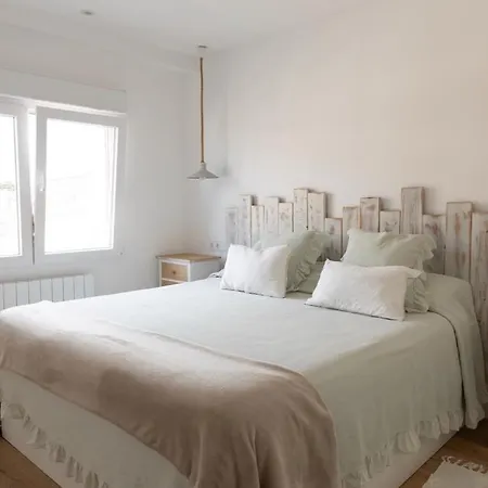 Luz, Calma Y Cerca Del Mar *