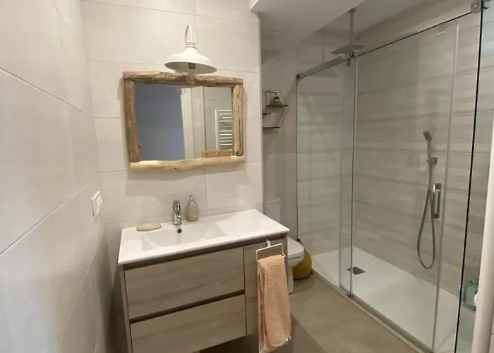 Luz, Calma Y Cerca Del Mar *